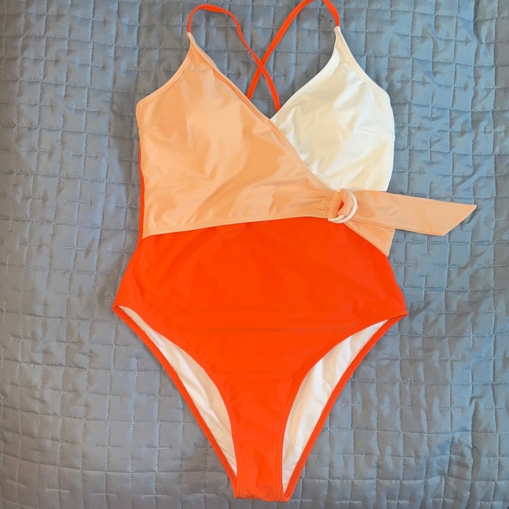 Cupshe One Piece Wrap Color Block Bathing Suit